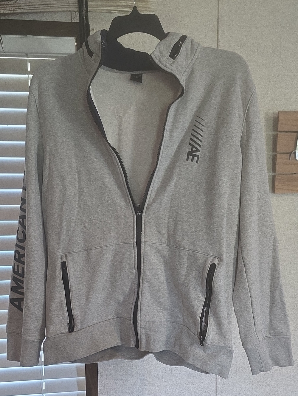 American Eagle Outfitters Light Grey Zip-Up Bomber Jacket